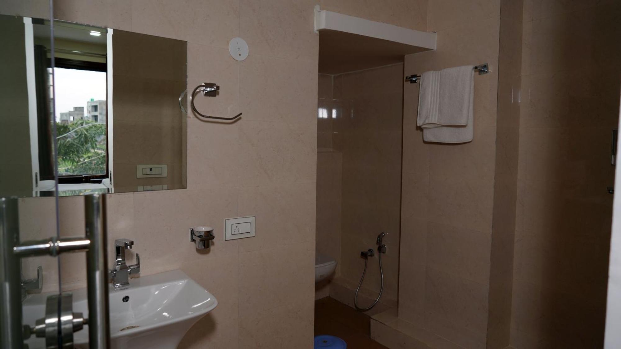 Hotel Park Street Pathānkot Dış mekan fotoğraf