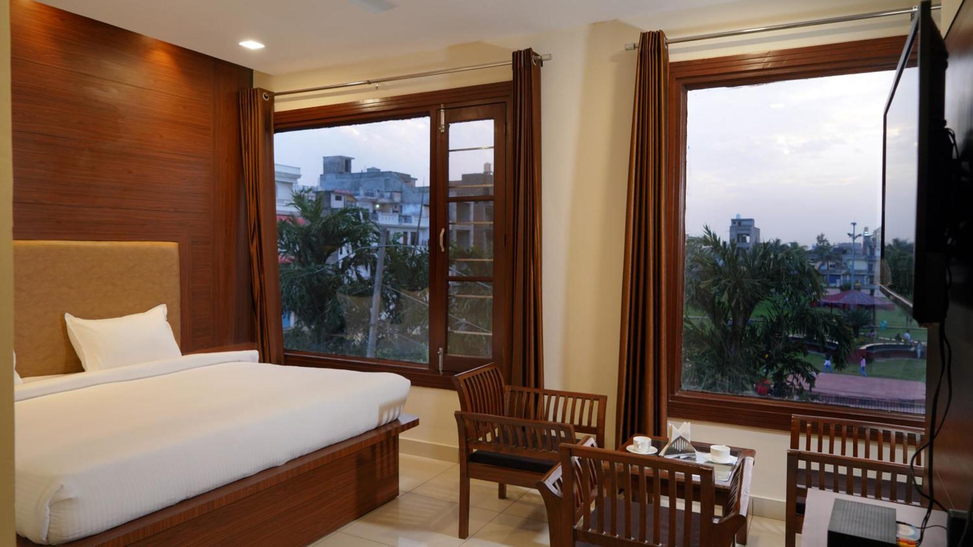 Hotel Park Street Pathānkot Dış mekan fotoğraf